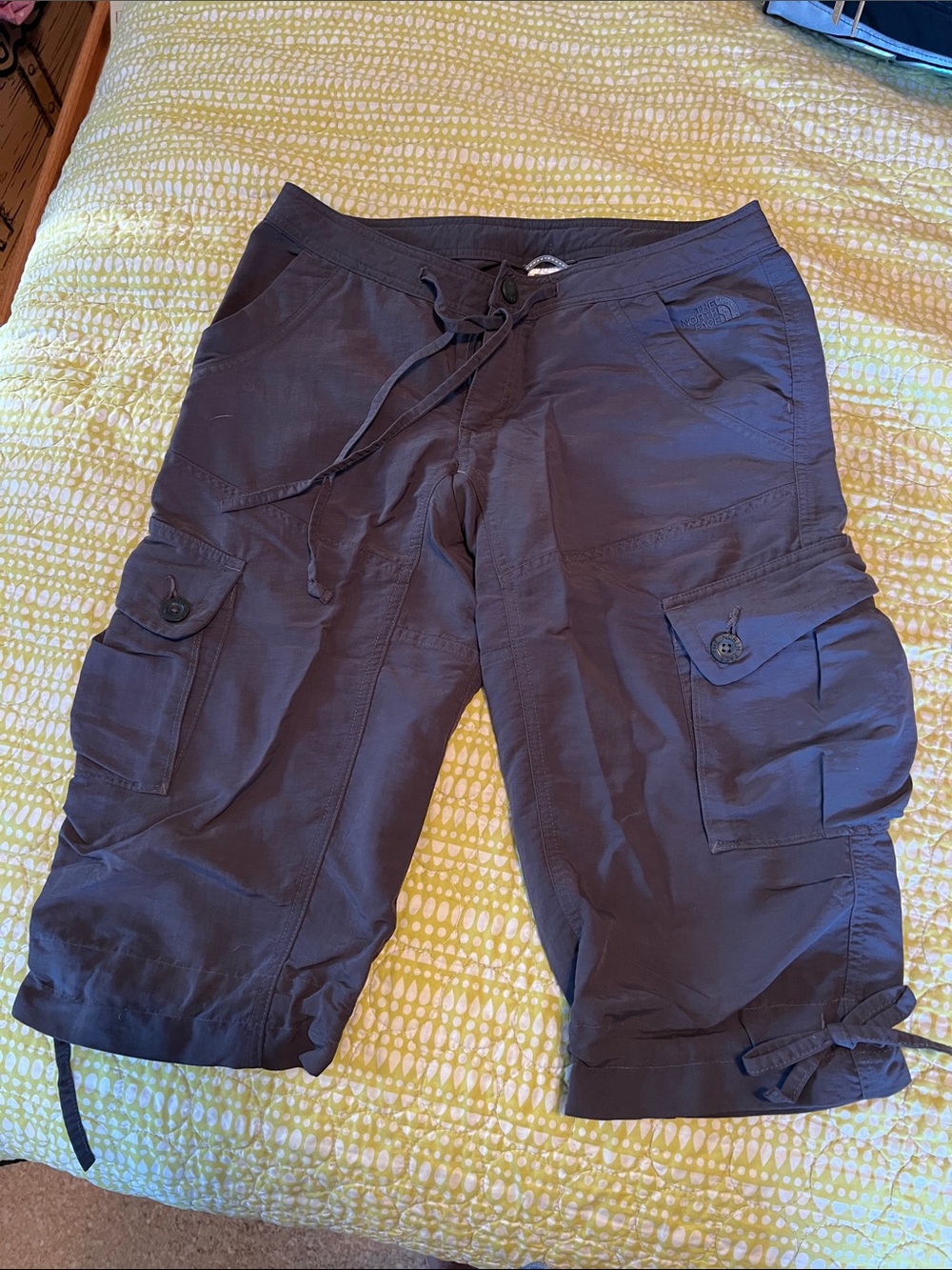 The North Face Women's Dark Grey Cargo Drawstring Capris